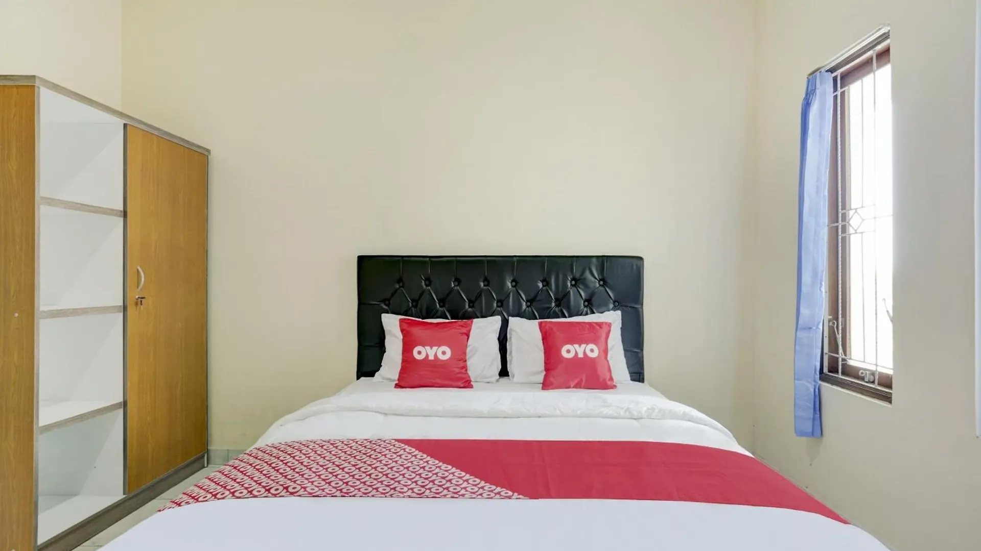 Oyo 90690 Pondok Dukuh 웅아산 호텔